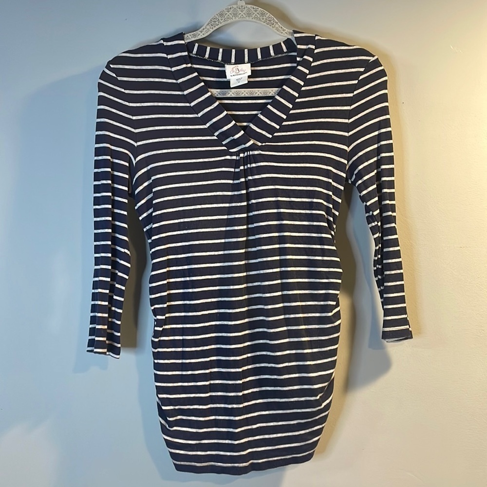 Navy & grey striped fitted maternity top